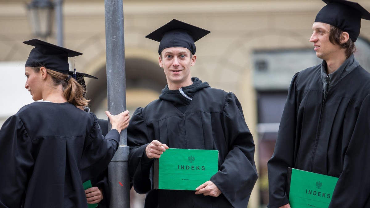 studia, studentka, studenci, nauka, absolwenci