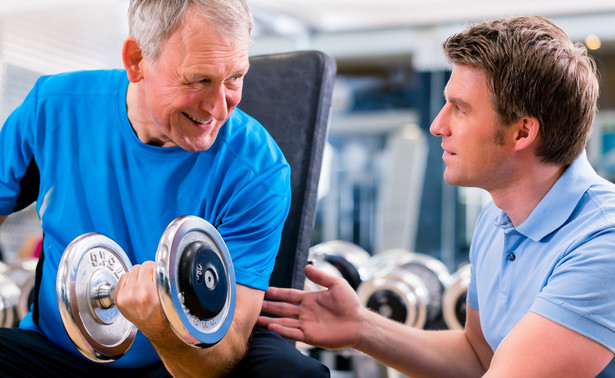 Fitness medyczny receptą dla starzejącego się społeczeństwa. Na czym polega?