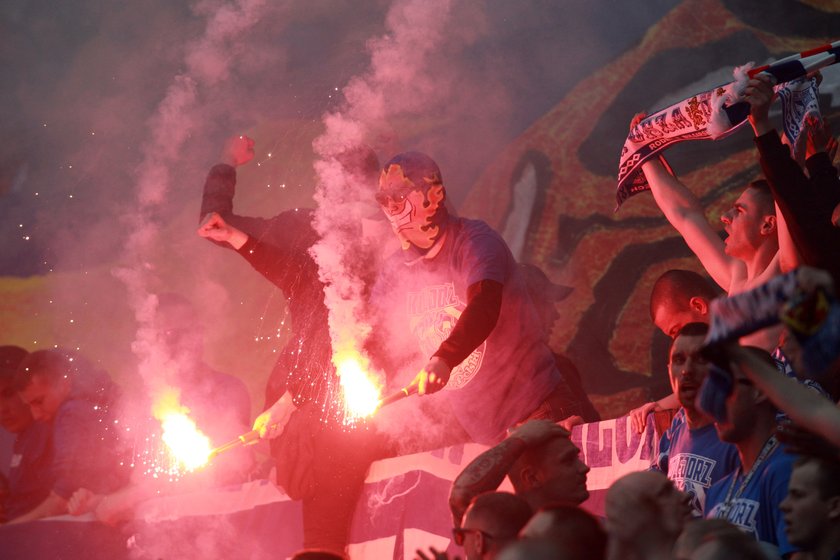 Finał Pucharu Polski – pseudokibice zdemolowali stadion. Są zarzuty!