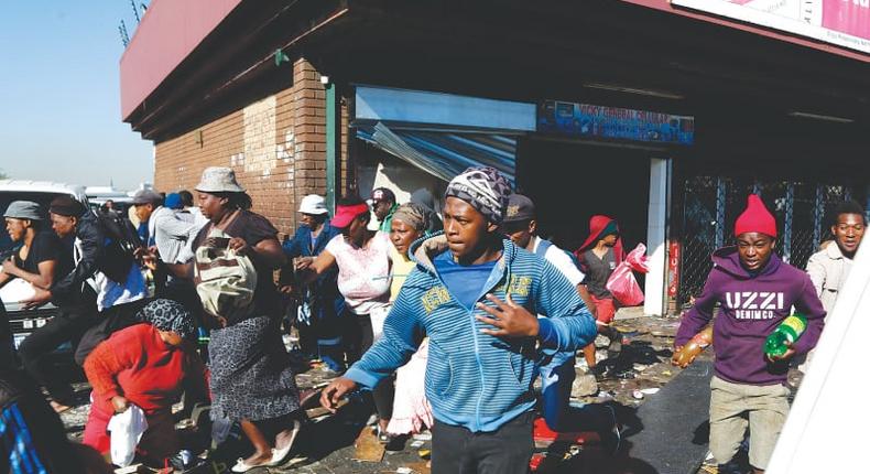 Food, liquor stores looted in South Africa amid coronavirus lockdown. [dawn]