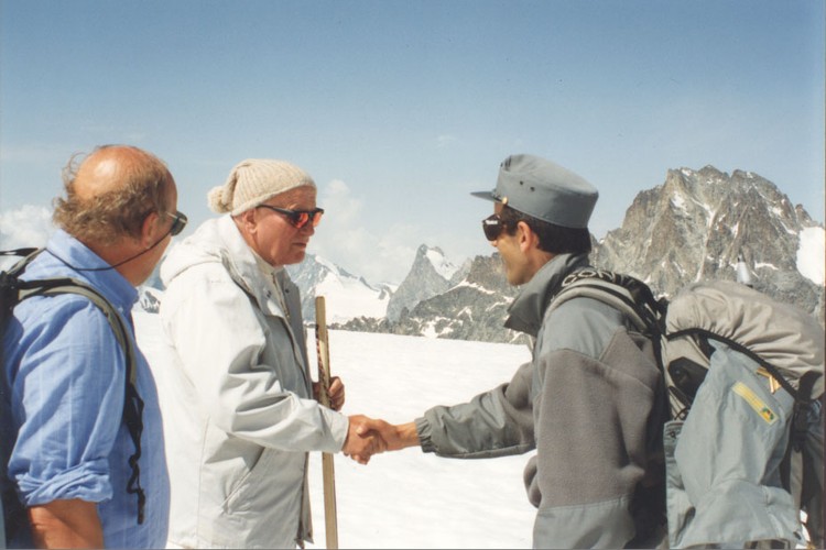 Unikalne fotografie Ojca Świętego w filmie 'Apartament' (fot. Arturo Mari)