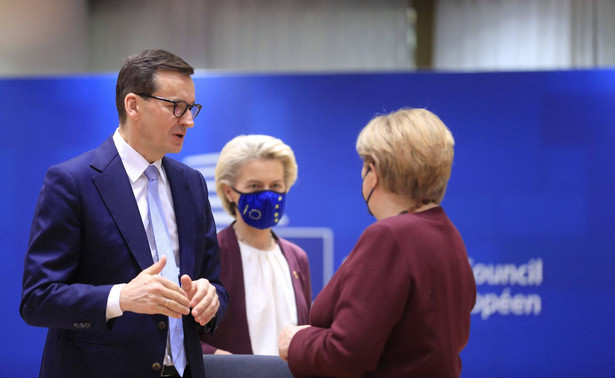 Angela Merkel, Ursula von der Leyen i Mateusz Morawiecki