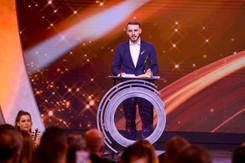 Ochman rozstał się z dziewczyną. 'Z odpowiednią osobą będzie pięknie'