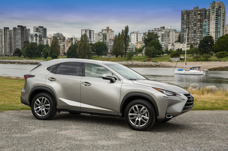 Lexus NX 200t