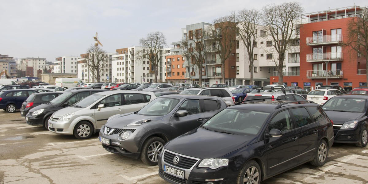 Złodzieje najczęściej kradną auta koloru czarnego