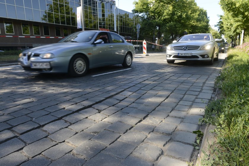 Zapadliska na Powstańców Śl.