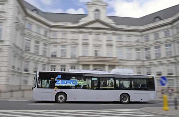 eBus, elektryczny autobus firmy BYD który wkrótce wyruszy na ulice Warszawy