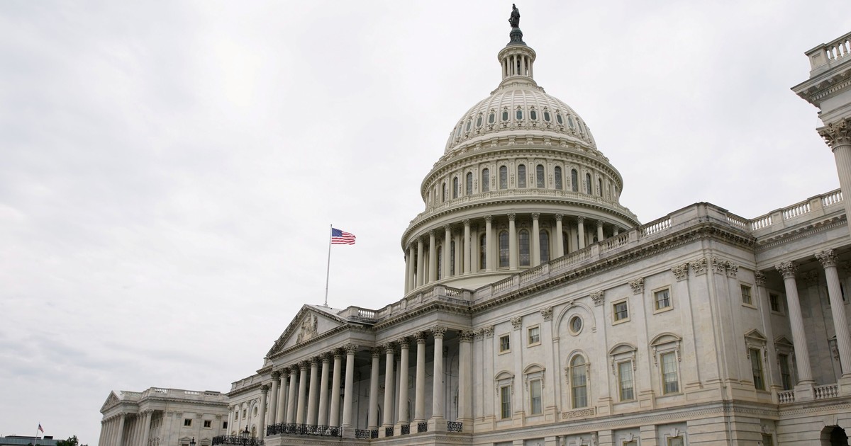 75 tys. osób drży o posadę. Administracja Trumpa "rozpoczęła programy redukcji"