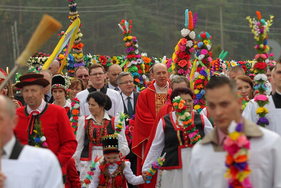 ŁYSE KURPIE NIEDZIELA PALMOWA PARA PREZYDENCKA (Bronisław Komorowski)