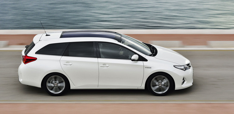 Toyota Auris Touring Sports