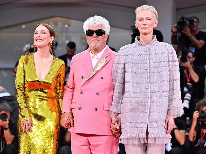 Almodovar je režirao novi film Džulijan Mur i Tilde Svinton