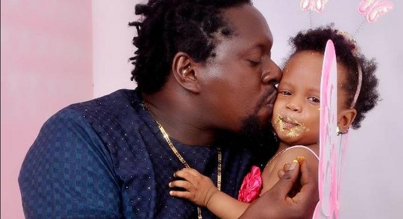 Klint Da Drunk and daughter, Adaora