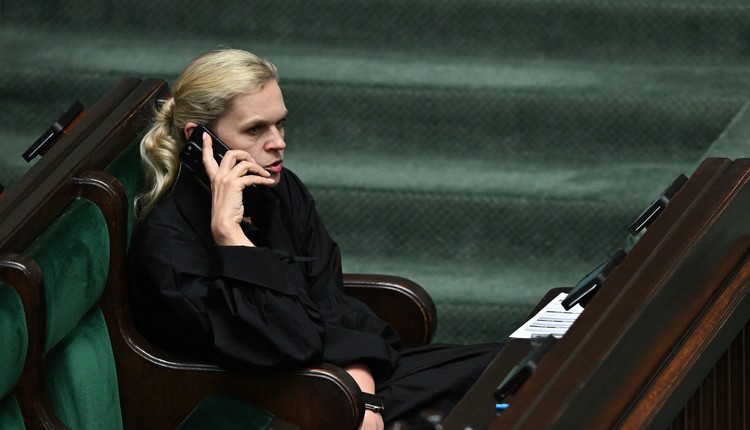 Koniec absurdu w szkołach. Nauczyciele: W końcu ktoś nas posłuchał