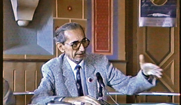 Borislav Pekic u Karlovackoj gimnaziji 1990 