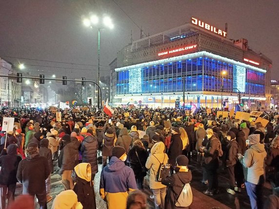 Kraków - Protesty przeciwko decyzji TK 