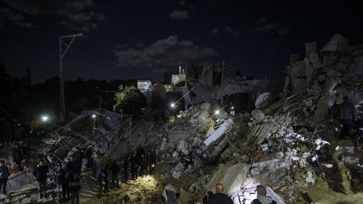 Nocny nalot Izraela na Strefę Gazy. Zginęło co najmniej 18 osób
