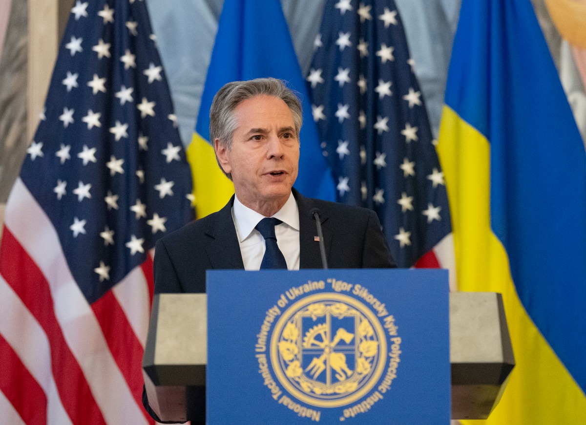 US Secretary of State Antony Blinken visits Kyiv