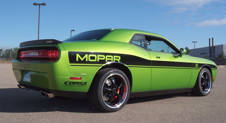 SEMA 2008: Dodge Challenger – fabryczne projekty tuningowe