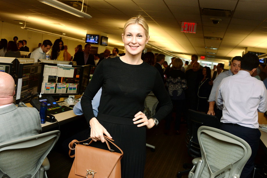 Actress Kelly Rutherford dropped in.