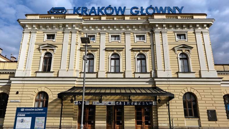 Obsługa pasażerów tylko na nowym dworcu Kraków Główny PKP - Wiadomości
