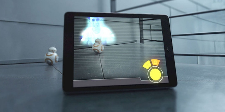 BB-8 - robot z Gwiezdnych Wojen jest prawdziwy i możesz go już kupić za 150 dolarów