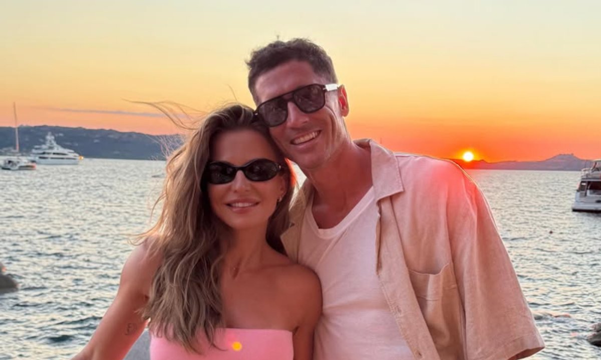 Anna i Robert Lewandowscy pochwalili się romantycznymi zdjęciami z wakacji