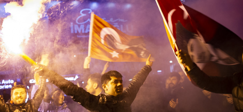 Wyborczy kryzys nad Bosforem. Dwóch kandydatów deklaruje zwycięstwo w Stambule