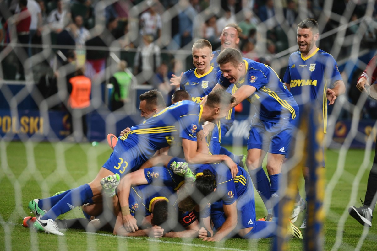 Niespodzianka! Superpuchar dla Arki. Legia przegrała w karnych