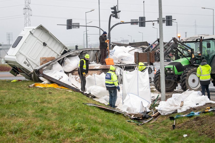 Makabryczny wypadek w Nakle nad Notecią. Nie żyje 14-latka