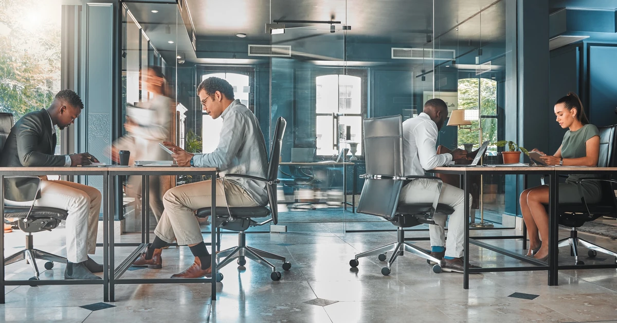 Te firmy skrócą czas pracy od 2026 roku. Ogłoszono listę