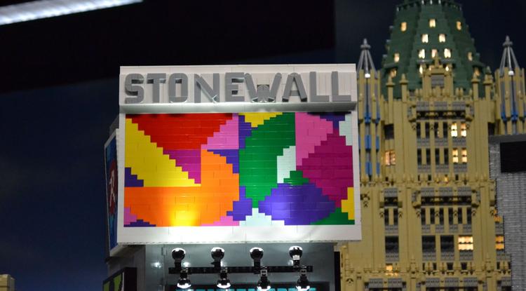 A Stonewall 50. évfordulója alkalmából készült a Pride LEGO