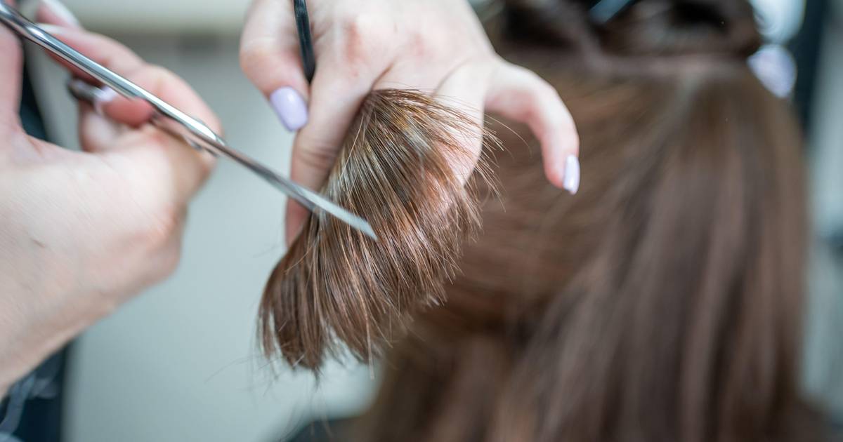 Długie włosy nie muszę smętnie zwisać. To cięcie doda doda im dynamiki