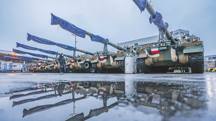 Świat się zbroi. Raport o globalnych budżetach obronnych