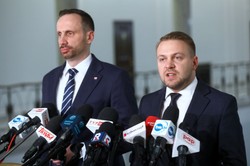 Ziobryści chcą wyjścia Polski z unijnej polityki klimatycznej. Jest specjalna uchwała