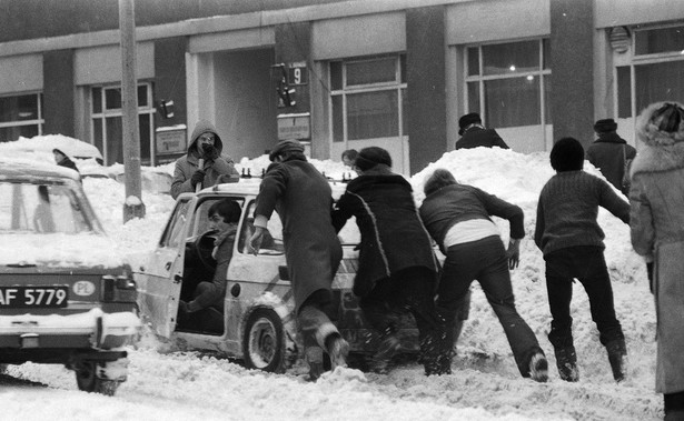 Zima stulecia 1978/1979 przyniosła m.in. ogólnopolski paraliż transportu kolejowego i drogowego