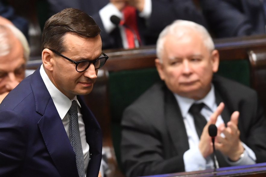 Mateusz Morawiecki oraz Jarosław Kaczyński w Sejmie