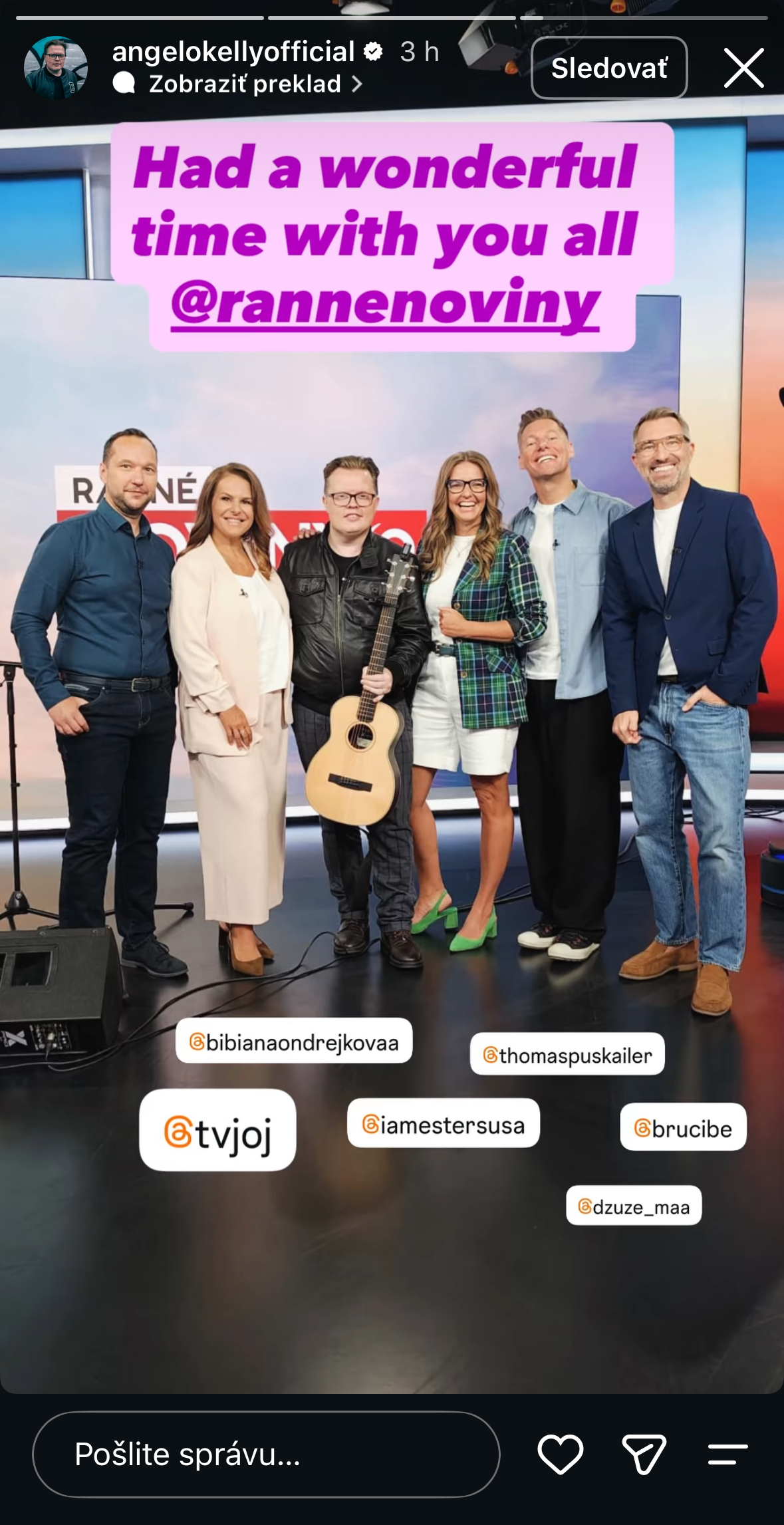 Spevák Angelo Kelly v Ranných novinách.