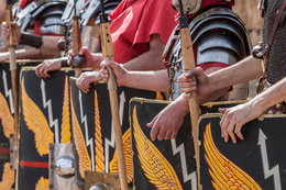 Kto mógł służyć w rzymskich legionach?