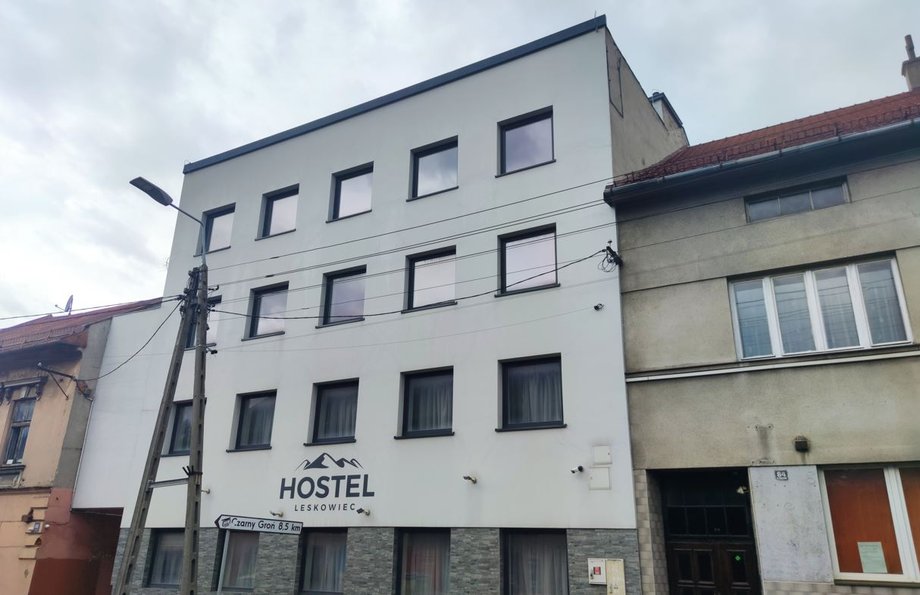 Hostel "Leskowiec", który "najechał" znany sportowiec do dziś stoi pusty