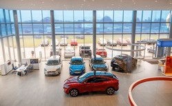 Mazda, Toyota, Skoda, Ford, Opel, Hyundai. Wyprzedaże rocznika i rabaty wróciły