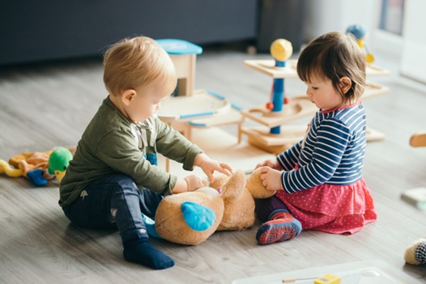 Program Maluch+ miał pomóc w rozbudowie sieci opieki nad najmłodszymi dziećmi