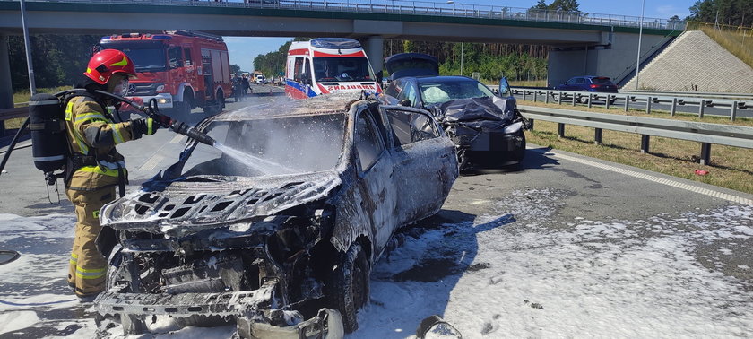 Czy te znaki powstrzymają drogowych bandytów? Miejmy nadzieję. Ma być bezpieczniej na S8