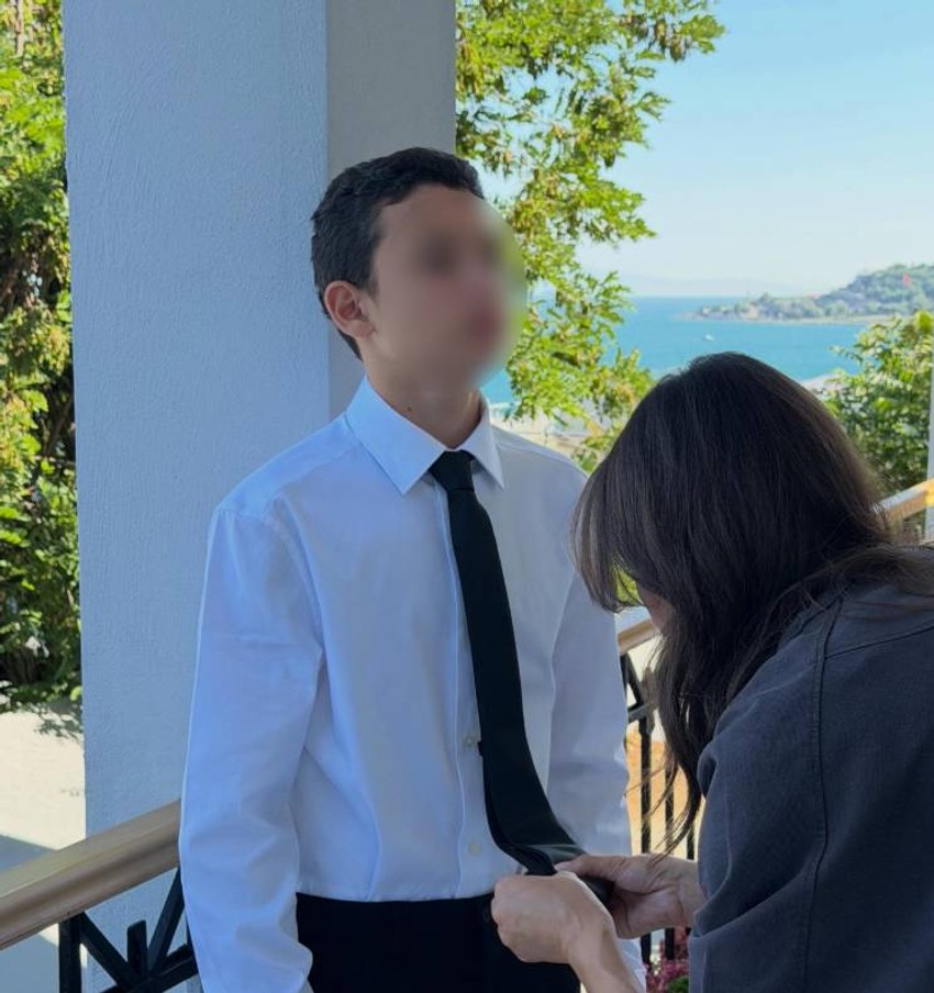 Emina Jahović sa sinom