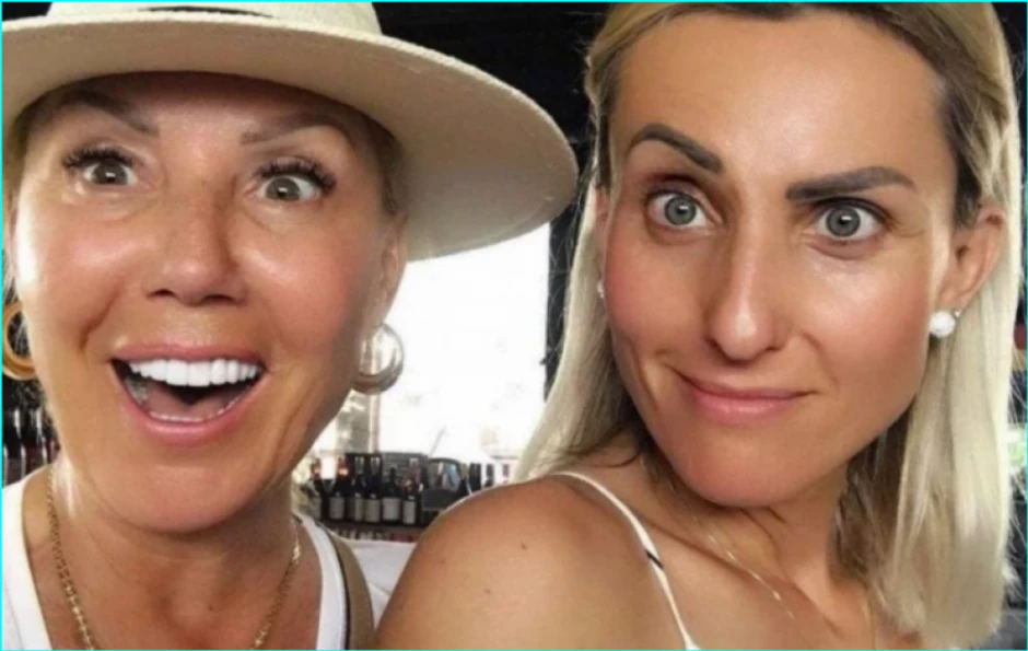 Lepa Brena sa sestričinom