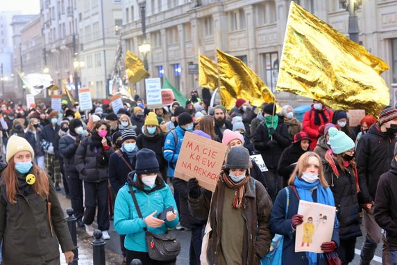 Demonstracja pt. "Nikt nie jest nielegalny" w Warszawie