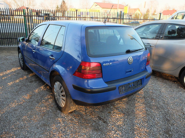 Auto z ogłoszenia - Volkswagen Golf IV 1.6