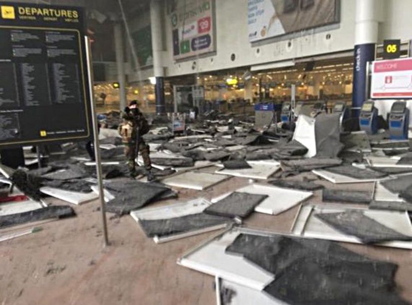 Zamachy na lotnisku. Co się stało z czwartą bombą? 