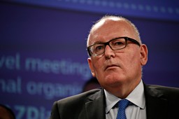 Bruksela czeka na zmiany w KRS