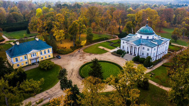 Zespół pałacowo-parkowy w Lubostroniu