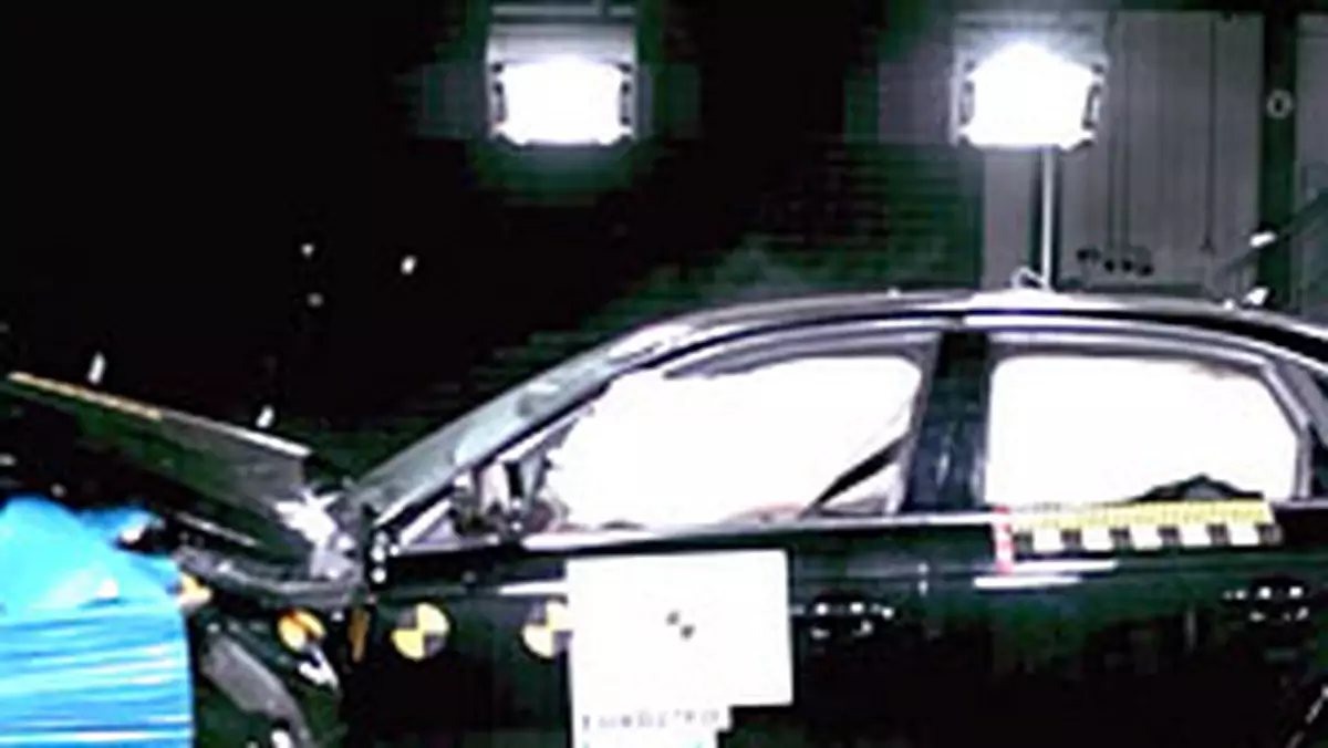 Euro NCAP: 5 gwiazdek dla Audi A4 (+ wideo)